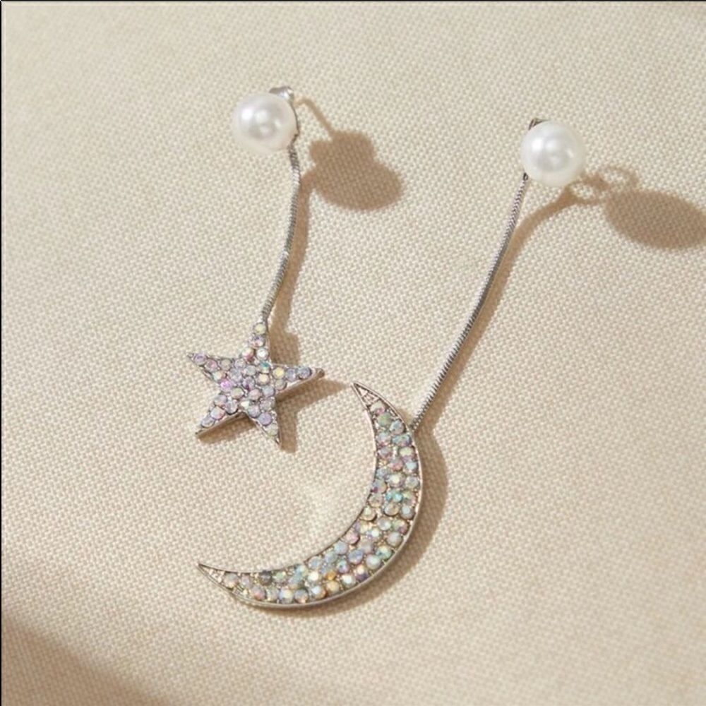 Earrings Faux pearls Rhinestones Star and Moon